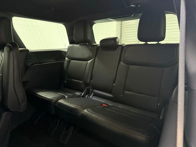 Used 2025 Ford Expedition Tremor image 17