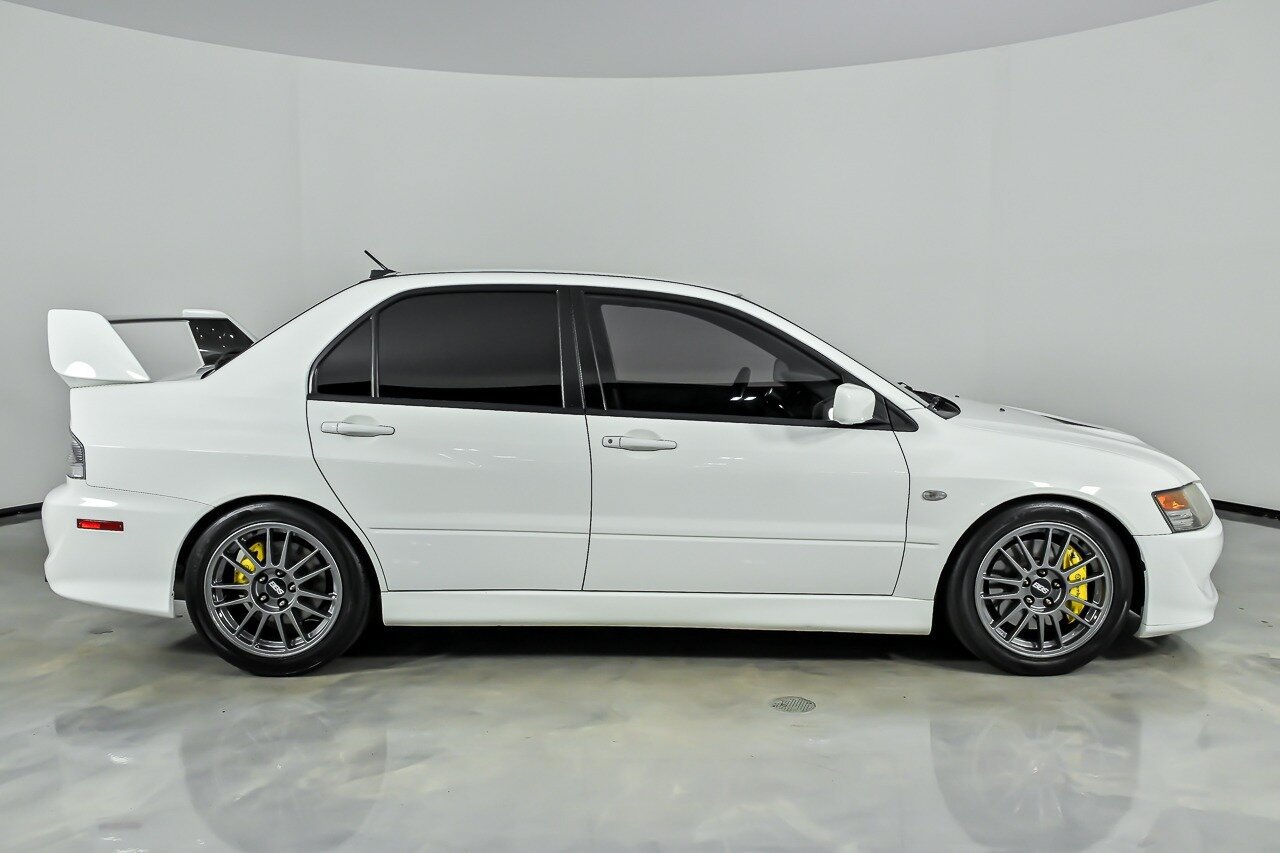 Used 2005 Mitsubishi Lancer Evolution MR AWD/4WD image 9