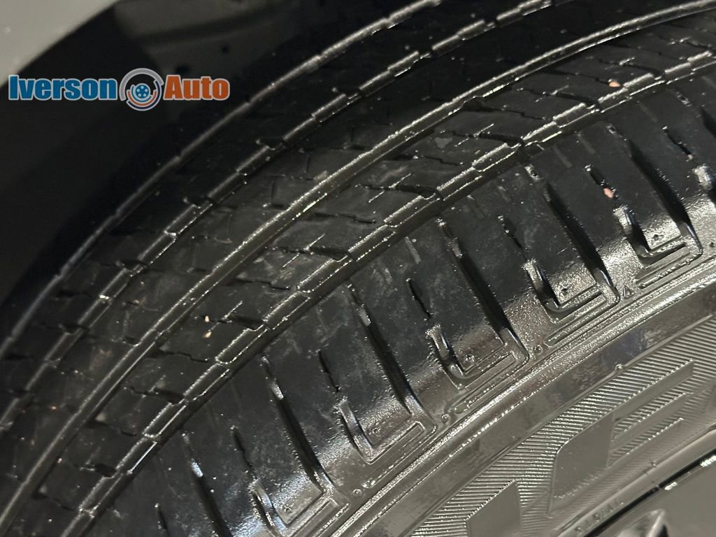 Used 2023 Jeep Grand Cherokee Altitude image 11