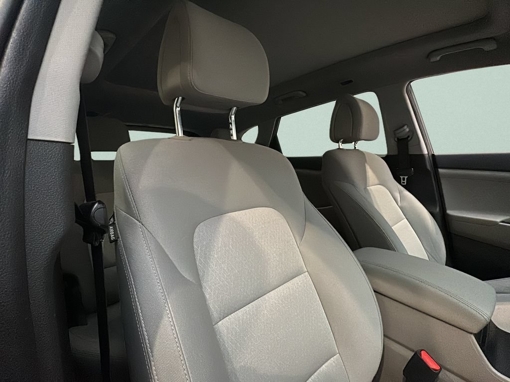Used 2018 Hyundai Tucson Value AWD/4WD image 14