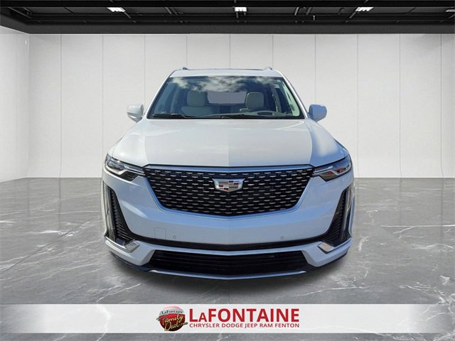 Used 2024 Cadillac XT6 Premium Luxury w/ Technology Package image 8