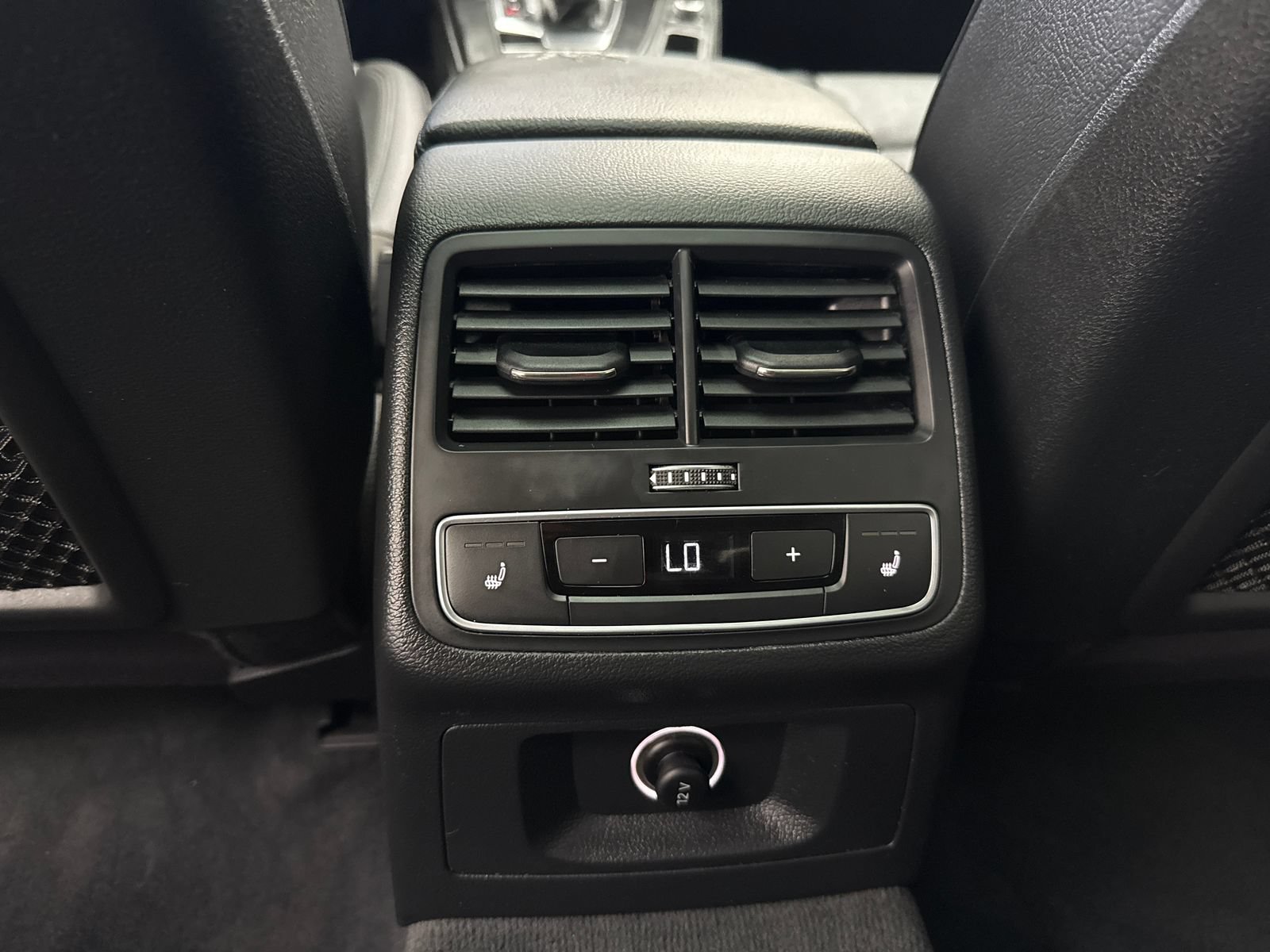 Used 2017 Audi A4 2.0T Prestige AWD/4WD image 38