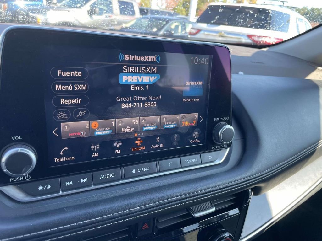 Used 2022 Nissan Rogue SV image 28