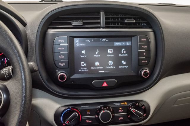 Used 2020 Kia Soul S FWD image 18