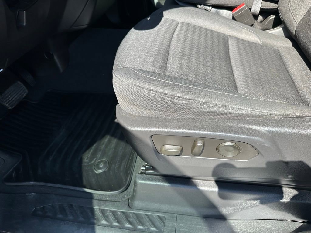 Used 2022 Chevrolet Silverado 1500 Custom image 13