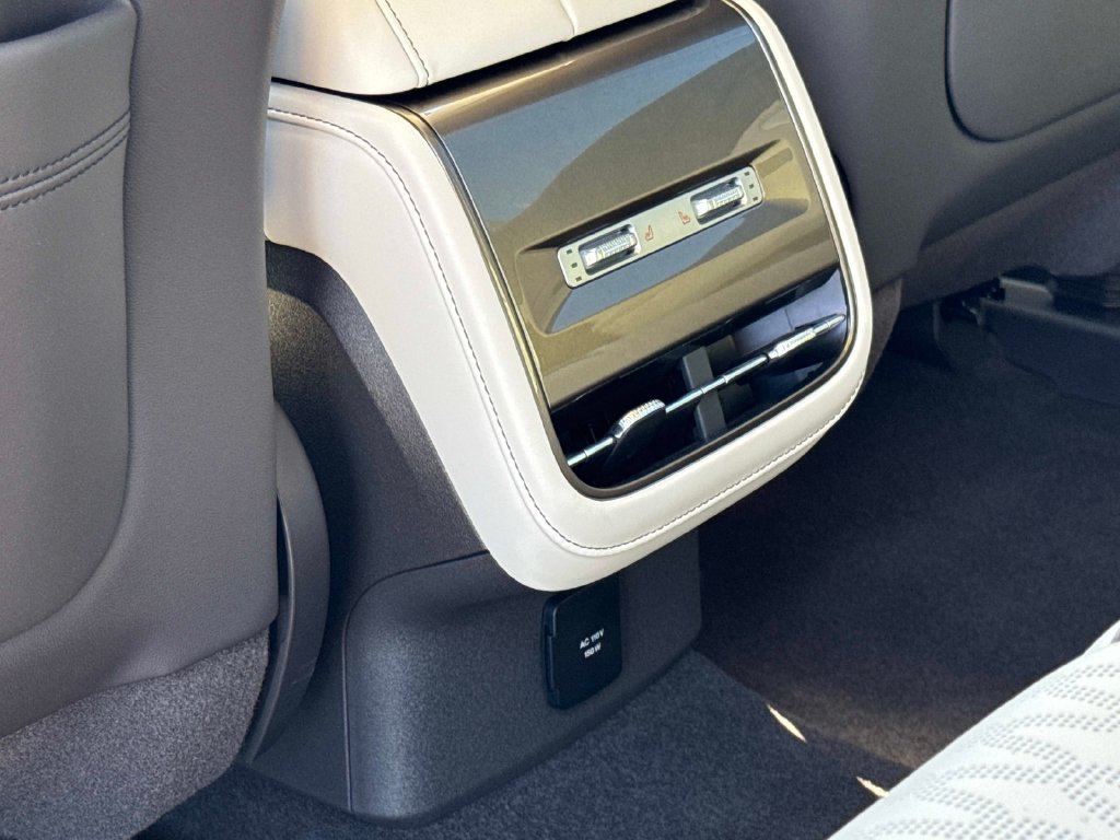 Certified 2026 Lincoln Nautilus Black Label AWD/4WD image 20