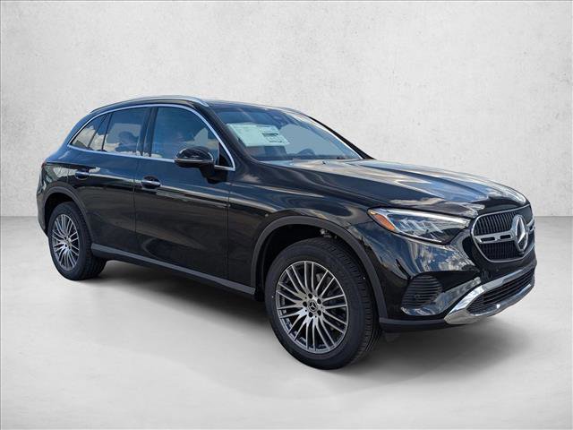 Used 2026 Mercedes-Benz GLC 300 video 3