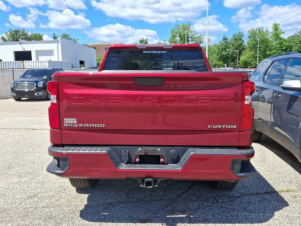 Certified 2020 Chevrolet Silverado 1500 Custom w/ Custom Value Package AWD/4WD image 11