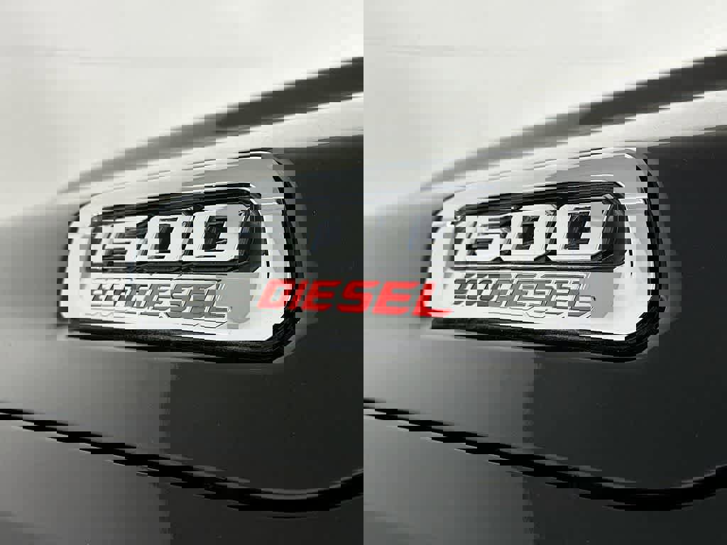 Used 2021 RAM 1500 Limited image 7