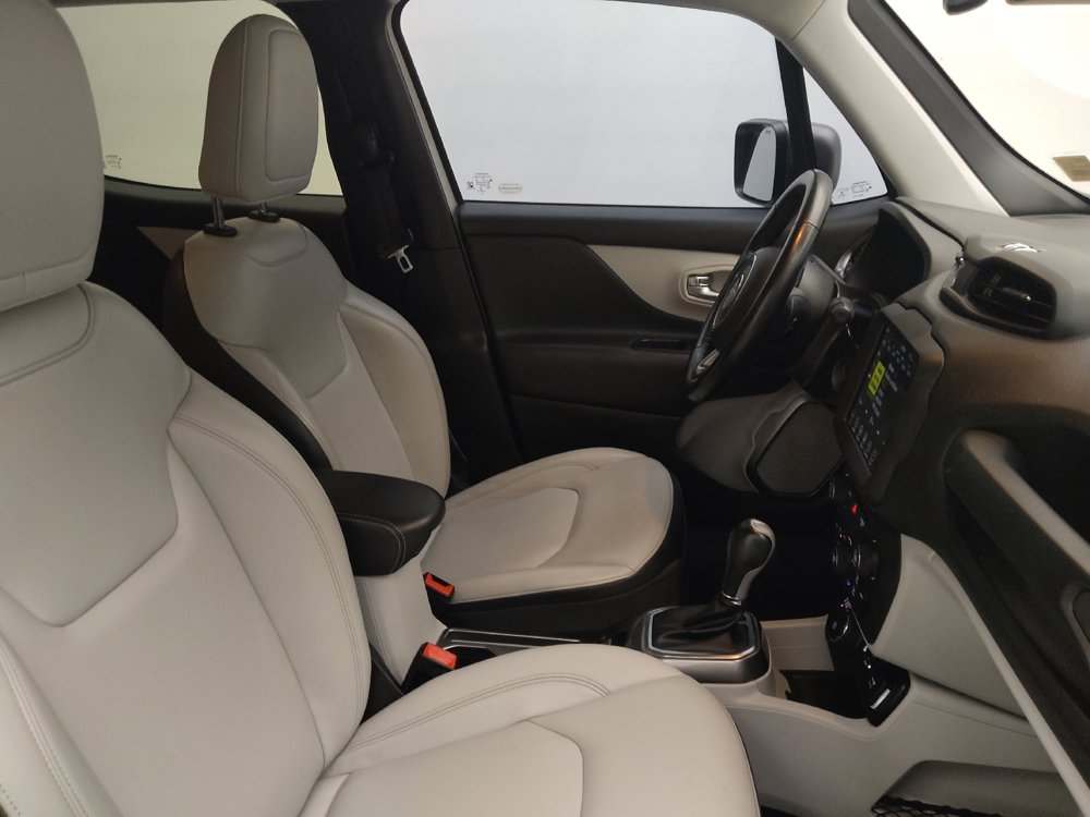 Used 2019 Jeep Renegade Limited w/ UConnect 8.4 Nav Group AWD/4WD image 21