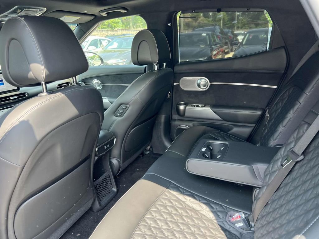 New 2025 Genesis GV60 Performance AWD/4WD image 9