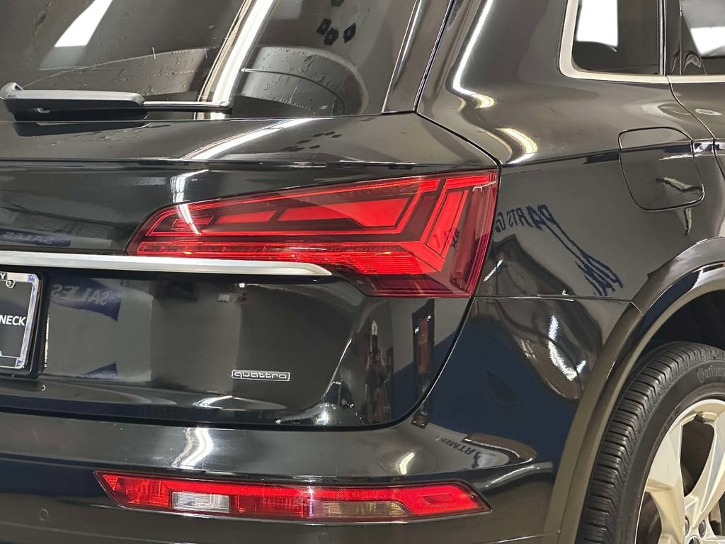 Used 2023 Audi Q5 2.0T Premium Plus w/ Premium Plus Package AWD/4WD image 29