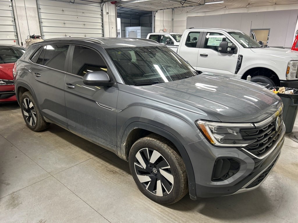 Used 2025 Volkswagen Atlas Cross Sport SE