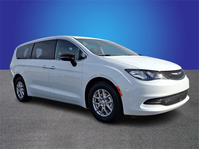 New 2026 Chrysler Voyager LX image 2