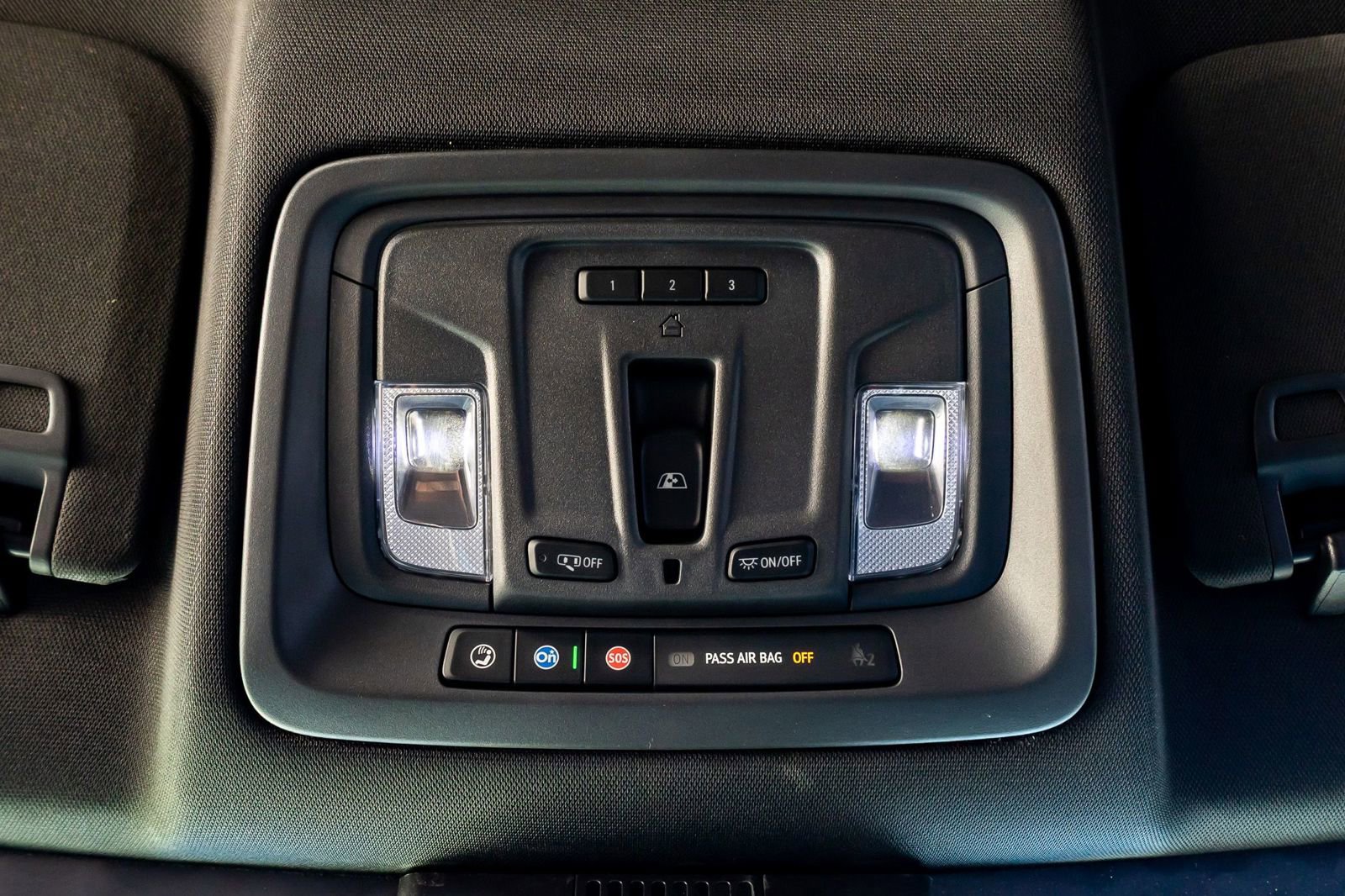 Used 2025 Chevrolet Silverado 2500 High Country w/ Technology Package image 28