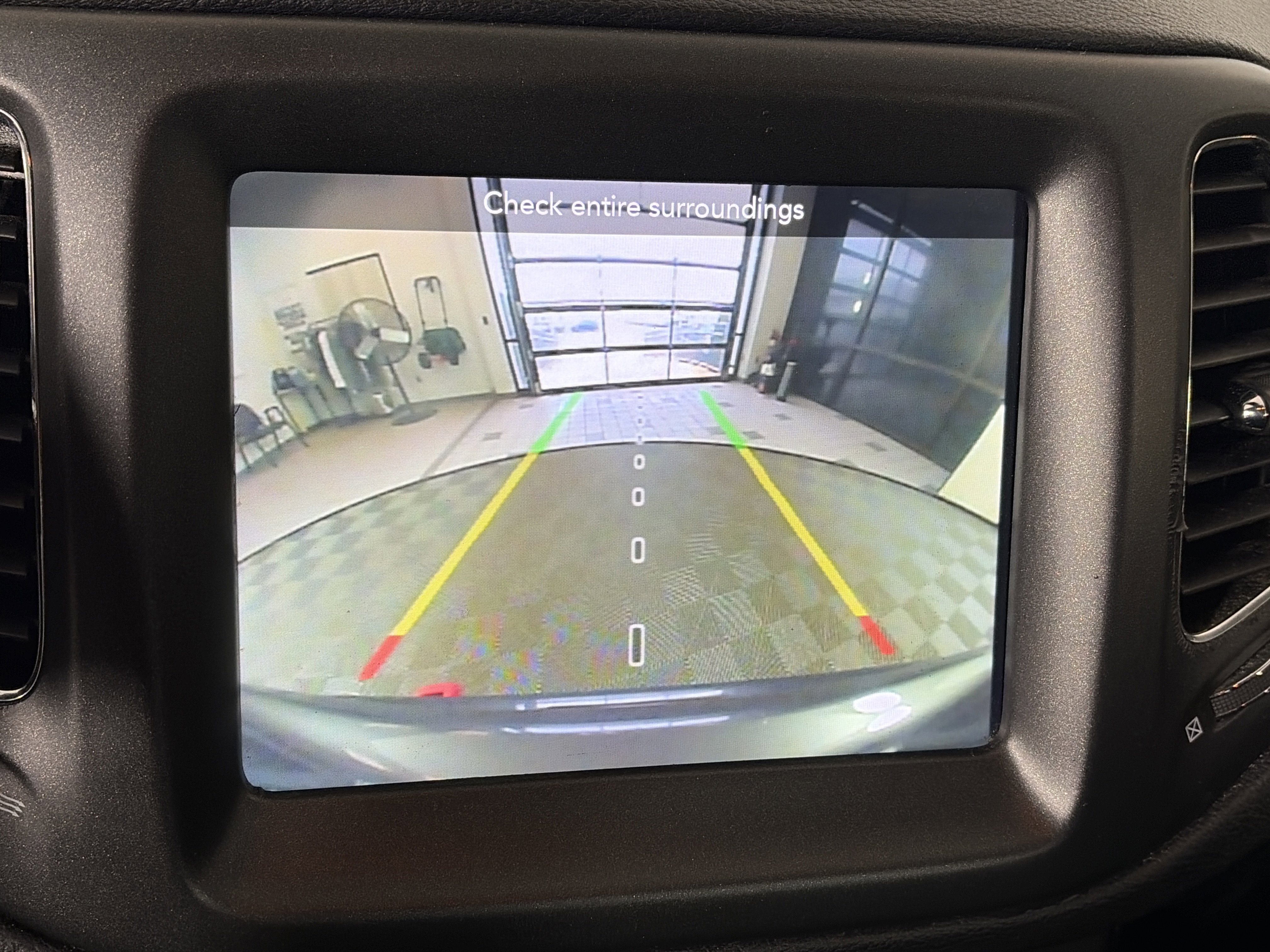 Used 2020 Jeep Compass Trailhawk image 22