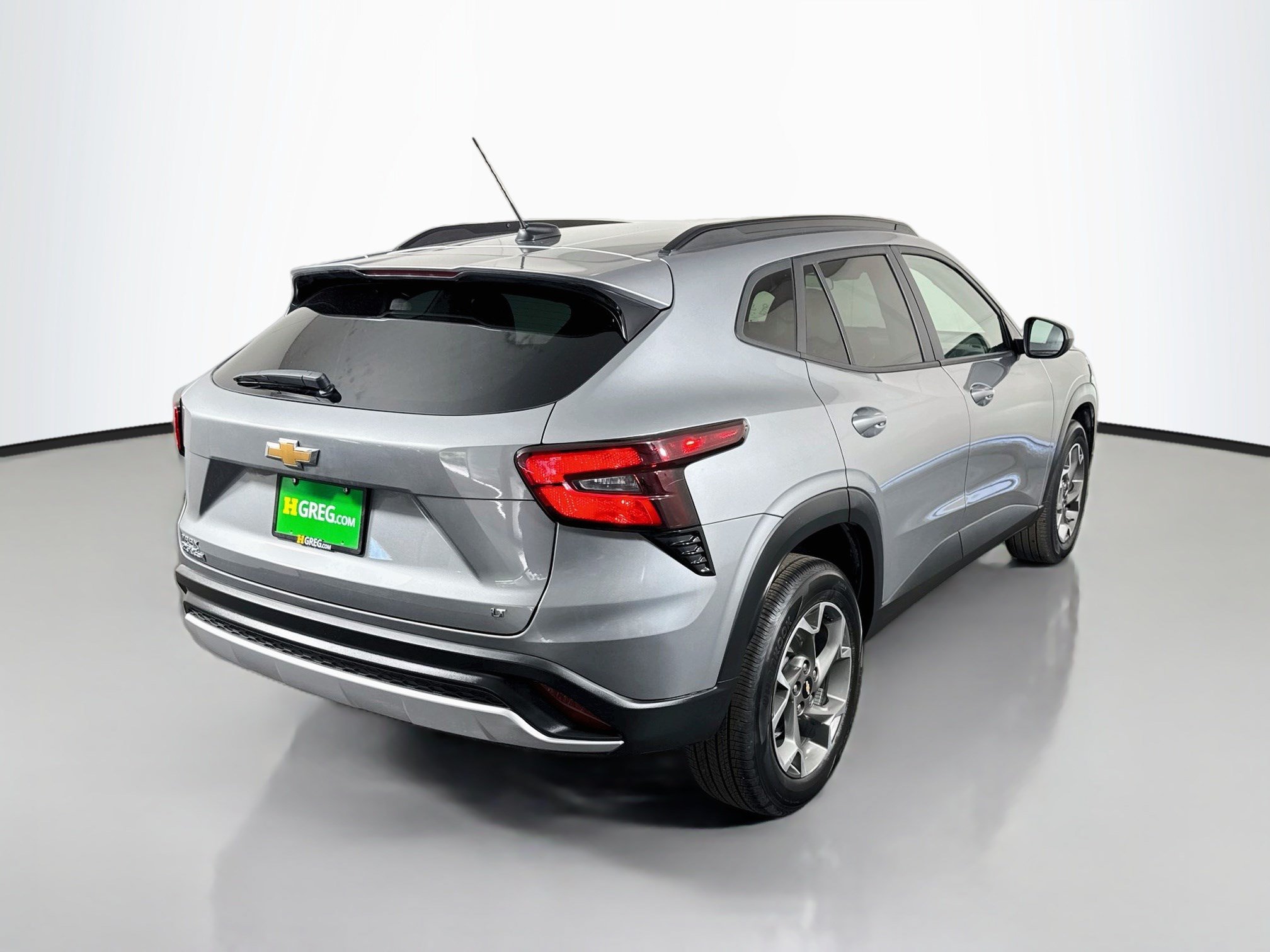 Used 2026 Chevrolet Trax LT FWD image 33
