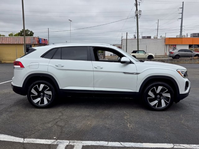 New 2026 Volkswagen Atlas Cross Sport SE FWD image 15