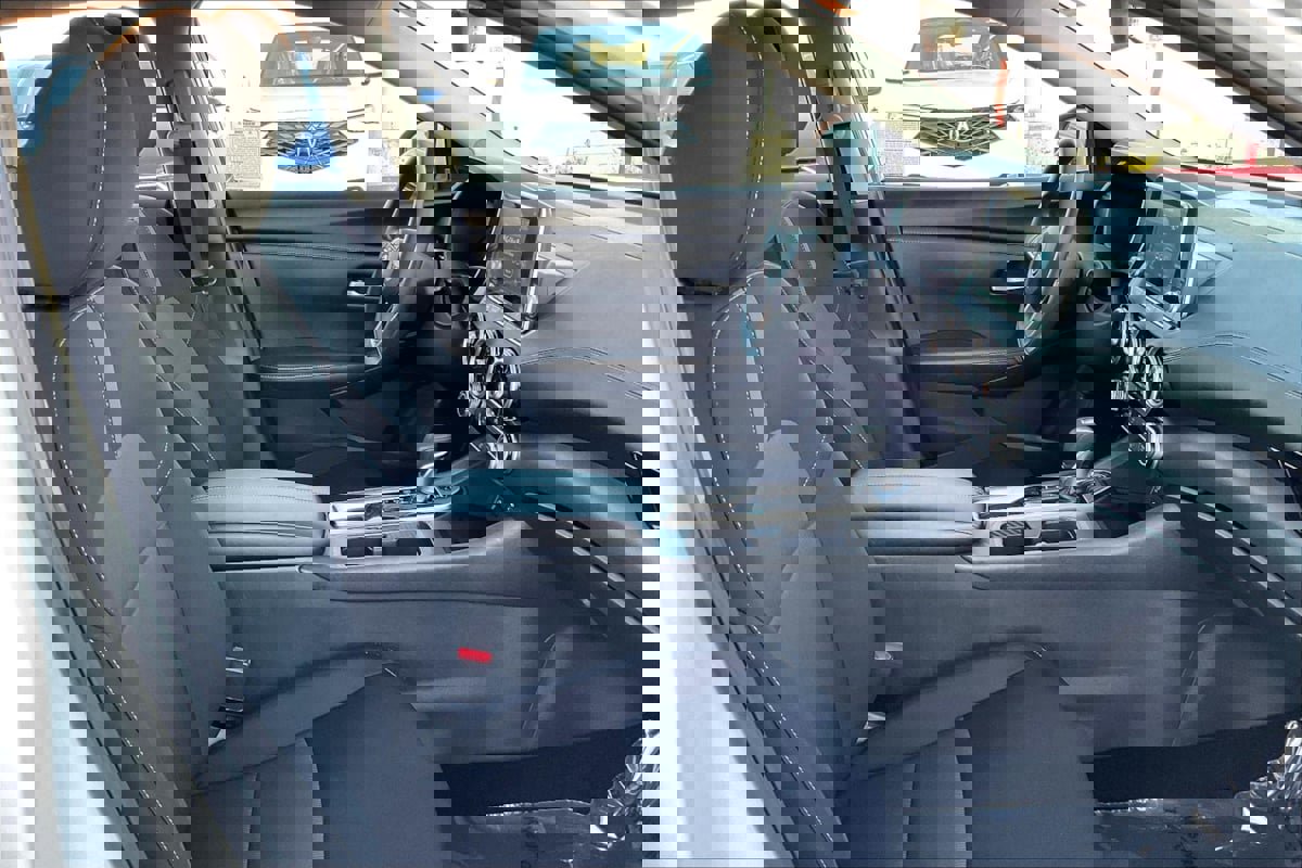 Used 2024 Nissan Sentra SV image 7