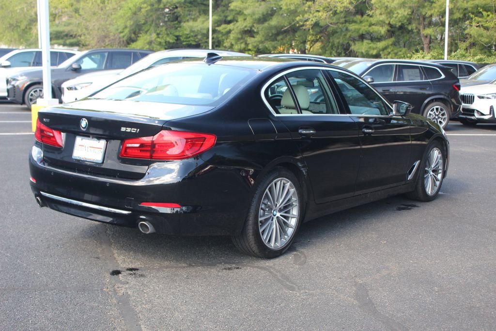Used 2018 BMW 530i xDrive w/ Premium Package AWD/4WD image 9