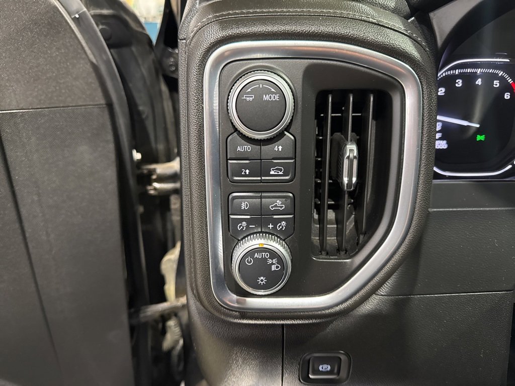 Used 2020 GMC Sierra 1500 Elevation image 28
