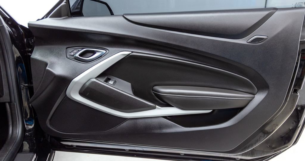 Used 2021 Chevrolet Camaro SS image 35