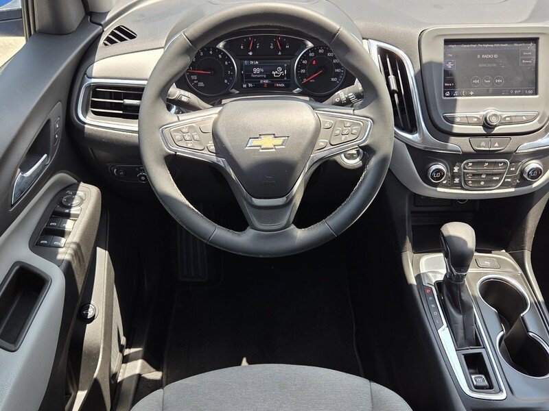 Used 2024 Chevrolet Equinox LT FWD image 11