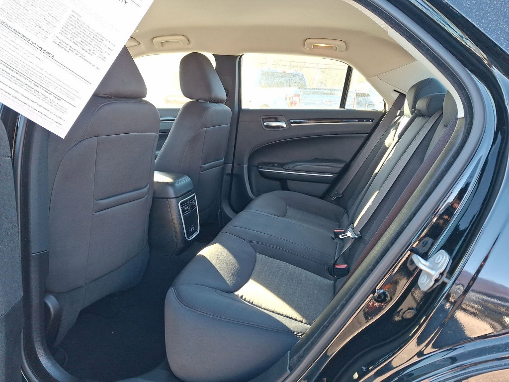 Certified 2023 Chrysler 300 Touring image 19