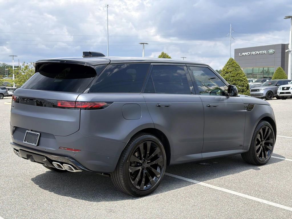 New 2026 Land Rover Range Rover Sport Dynamic SE image 5