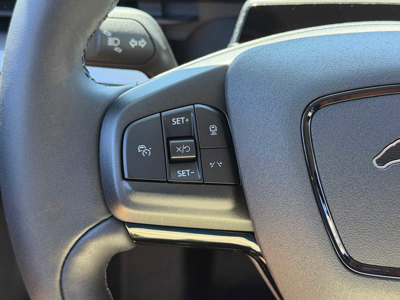 Used 2023 Ford Mustang Mach-E Select RWD image 18