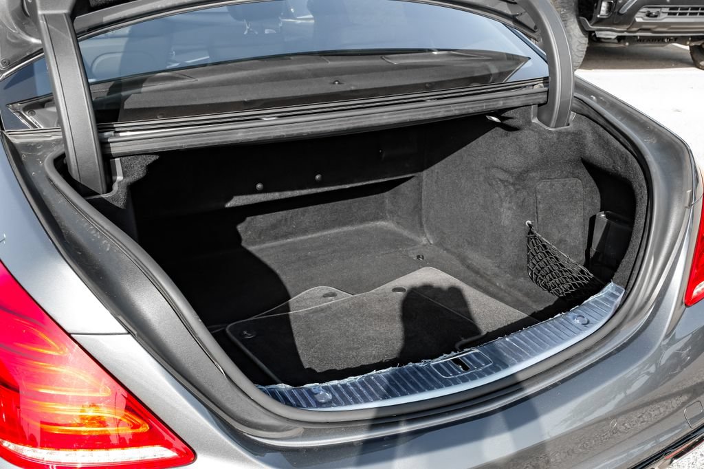 Used 2016 Mercedes-Benz S 550 Sedan image 46