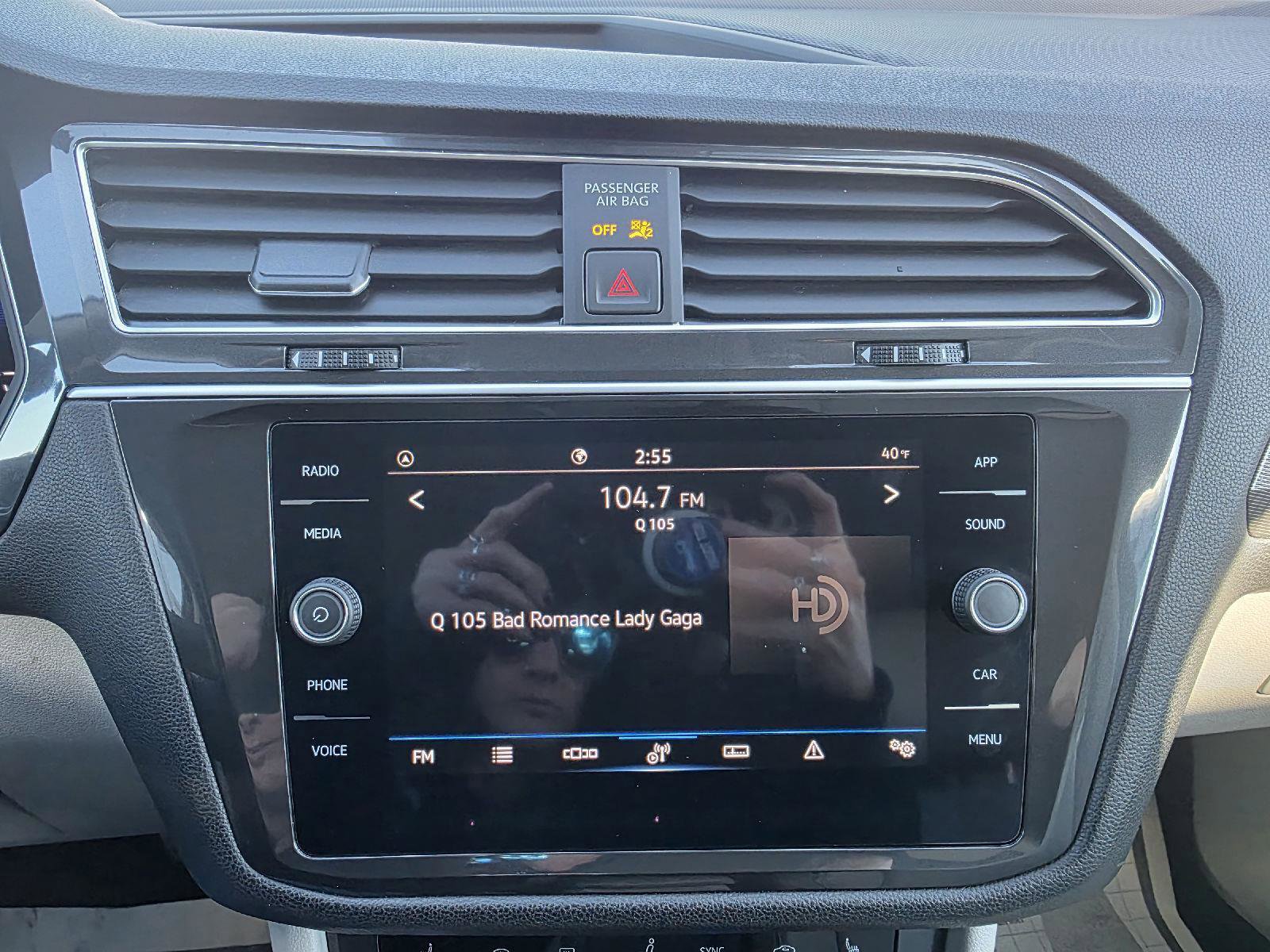 Used 2024 Volkswagen Tiguan SE image 14