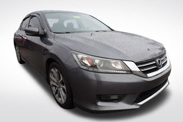 Used 2014 Honda Accord Sport image 2