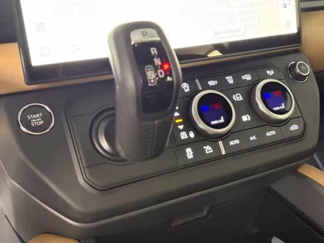 New 2026 Land Rover Defender 110 X-Dynamic SE AWD/4WD image 28