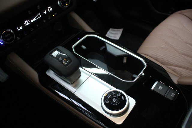 New 2026 Mitsubishi Outlander SEL image 14