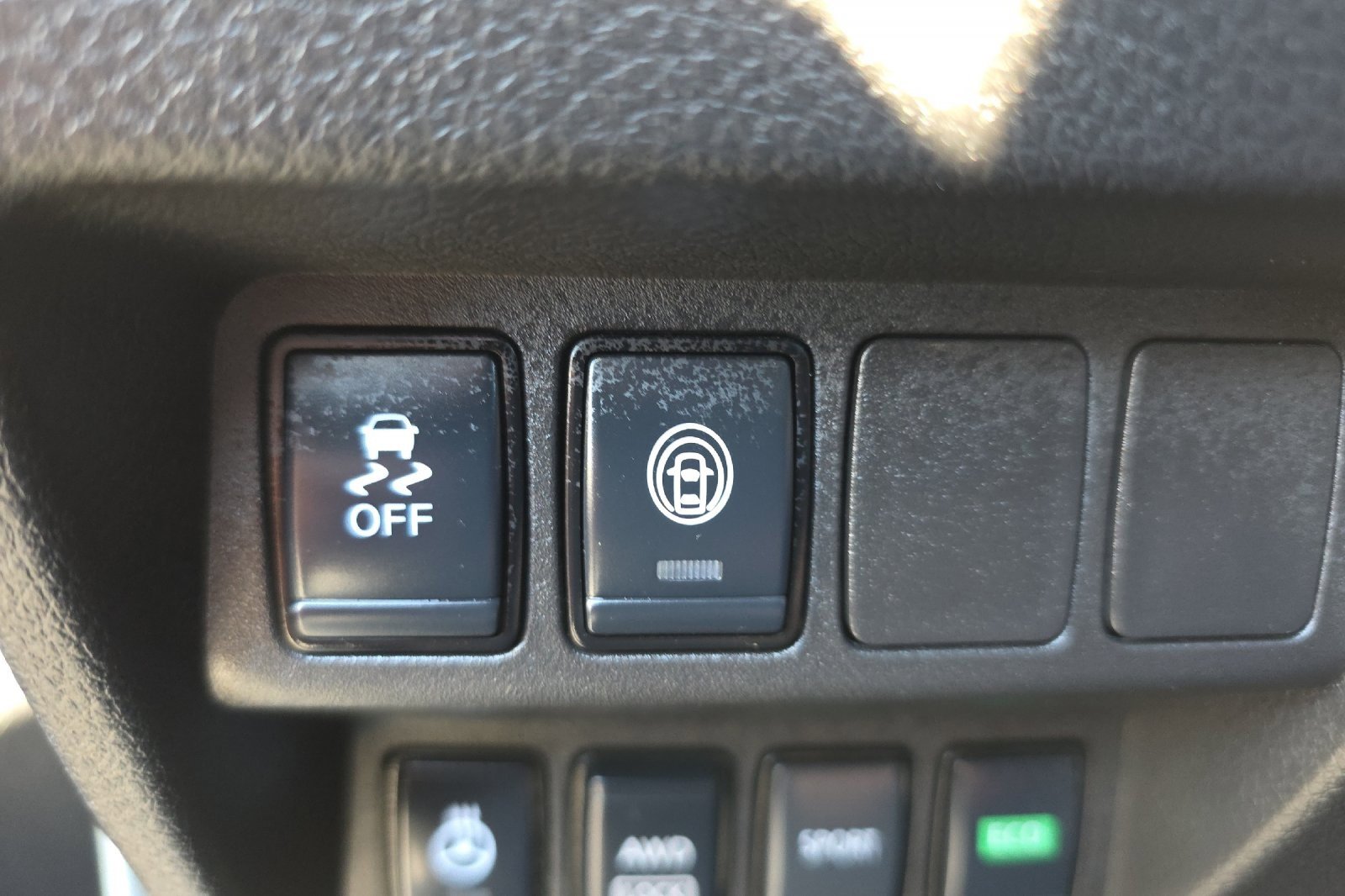 Used 2022 Nissan Rogue Sport SV image 32