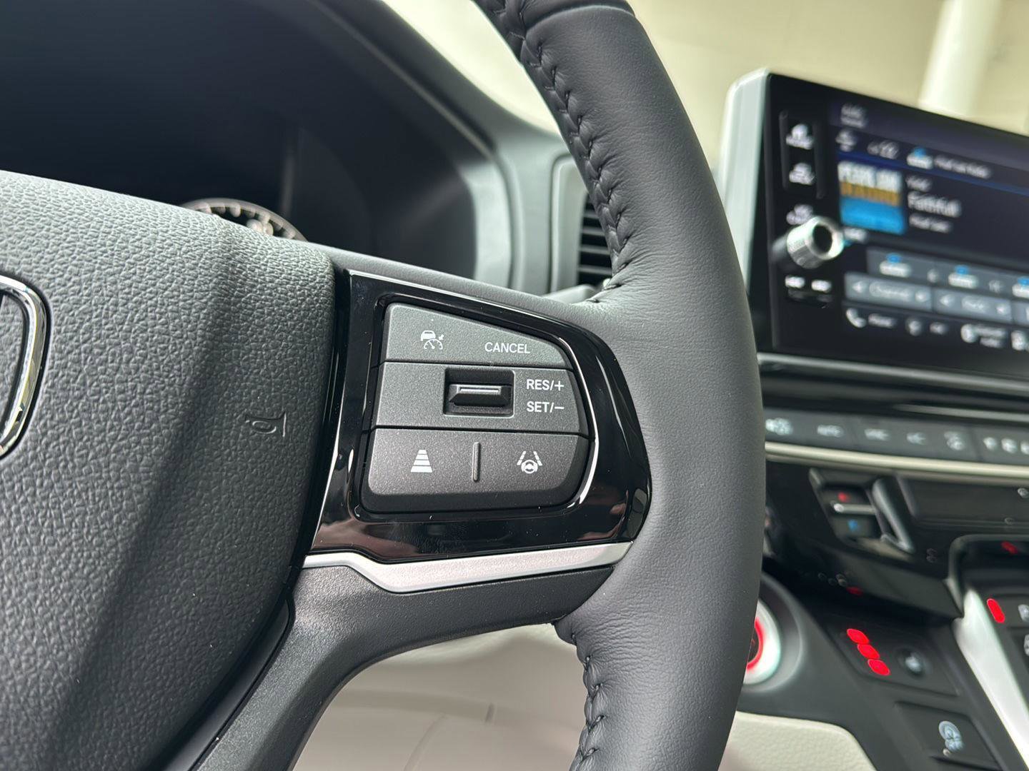 New 2026 Honda Odyssey EX-L image 17