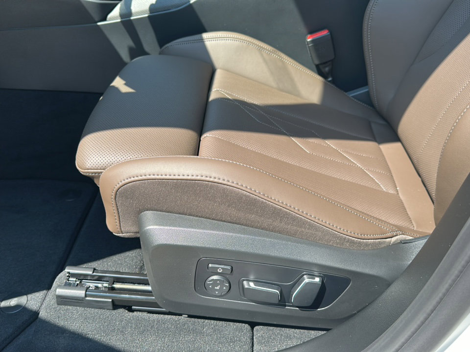 New 2026 BMW X3 xDrive30 w/ Premium Package image 12