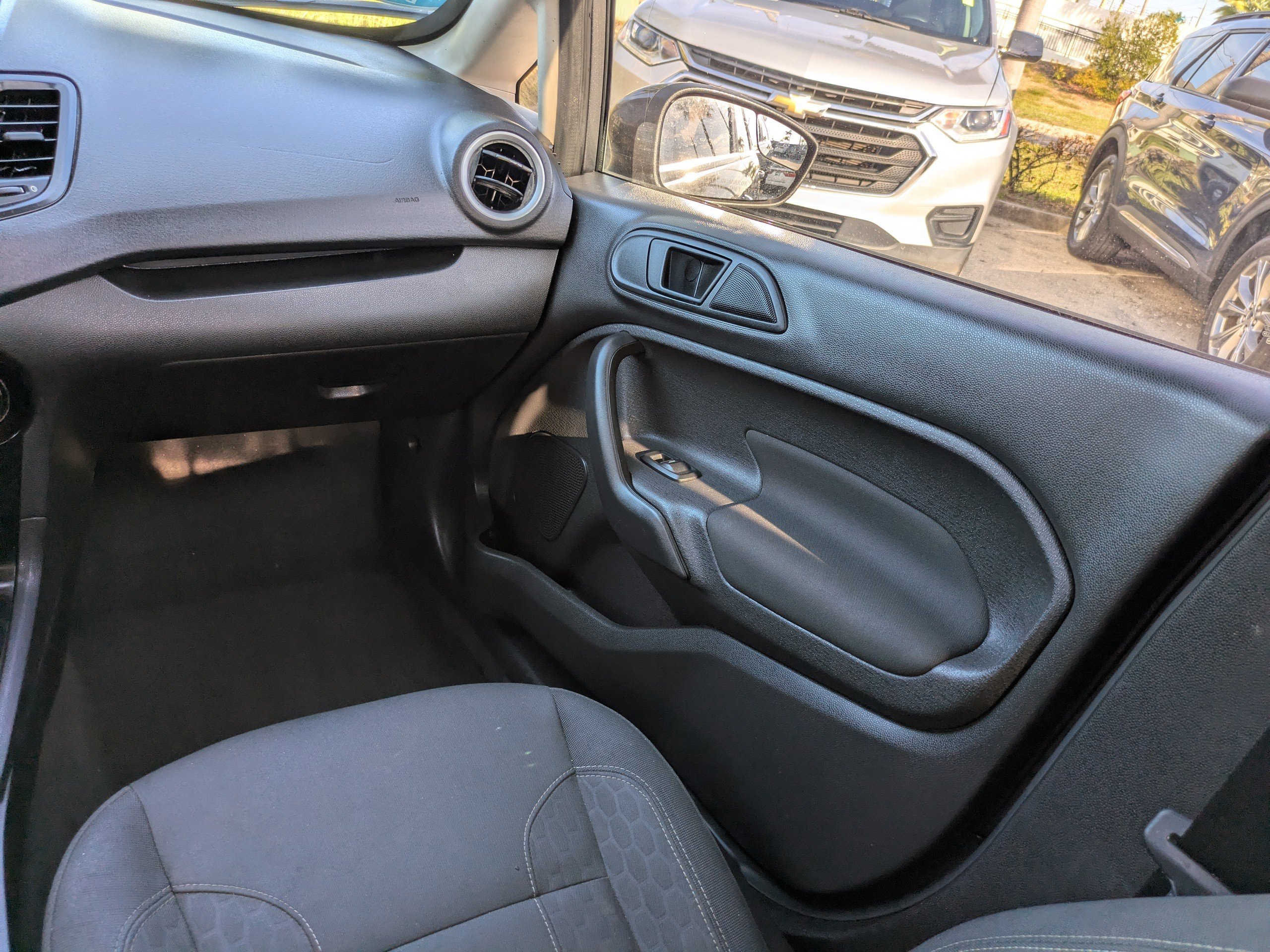 Used 2019 Ford Fiesta SE w/ Equipment Group 201A image 16