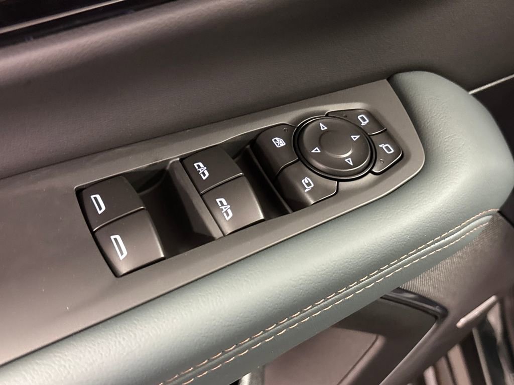 New 2026 GMC Yukon AT4 w/ AT4 Premium Package image 23