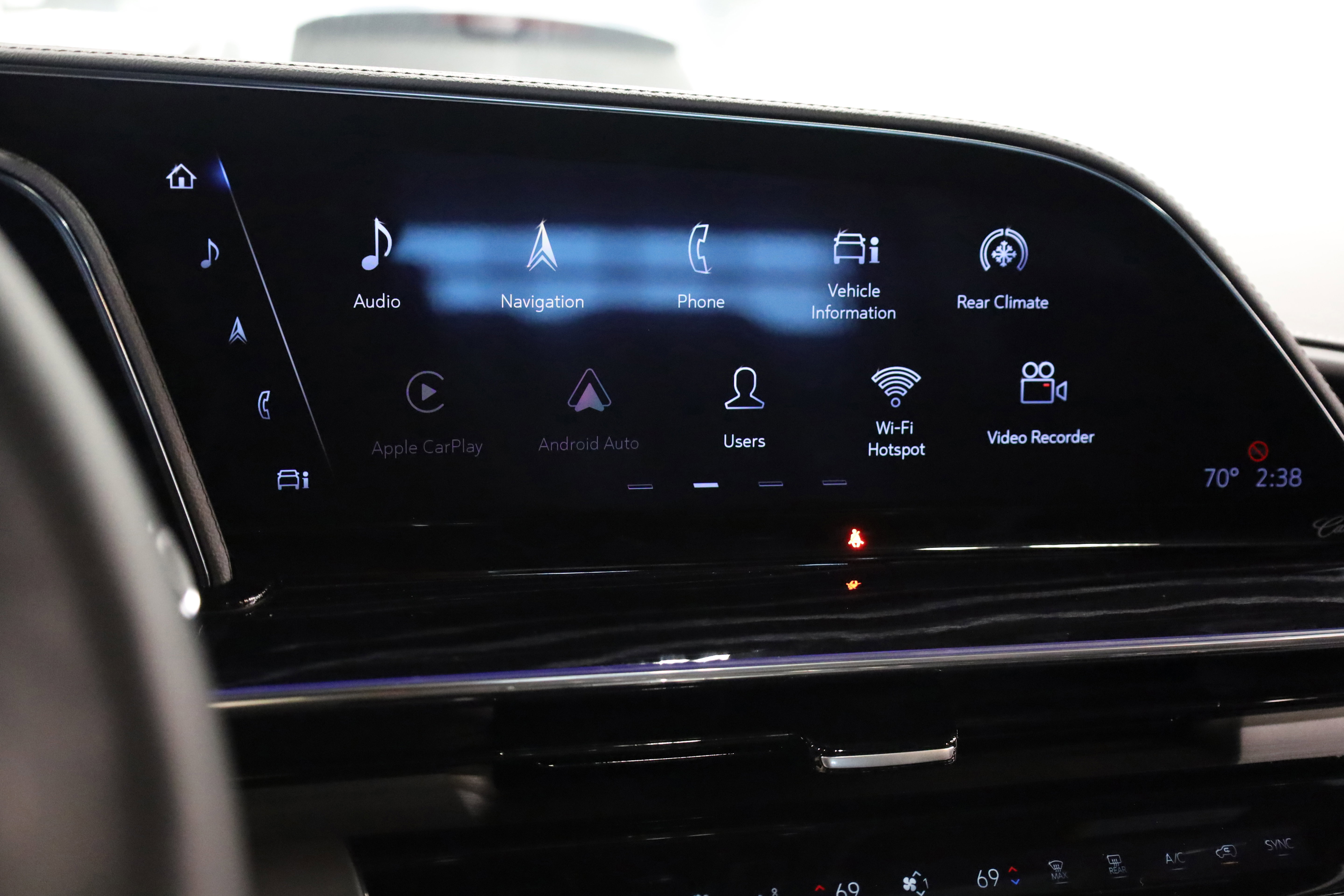 Used 2023 Cadillac Escalade V image 28