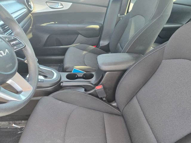 Used 2023 Kia Forte LXS w/ LXS Technology Package image 12