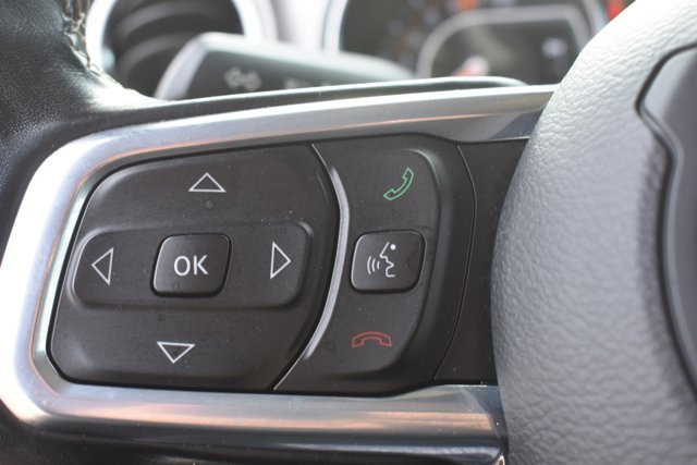Used 2020 Jeep Wrangler Unlimited Sahara image 19