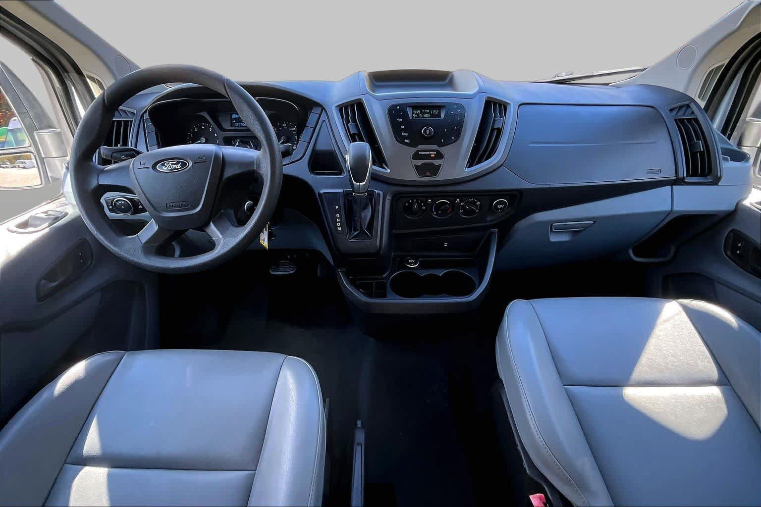 Used 2016 Ford Transit 150 130 Low Roof RWD image 15