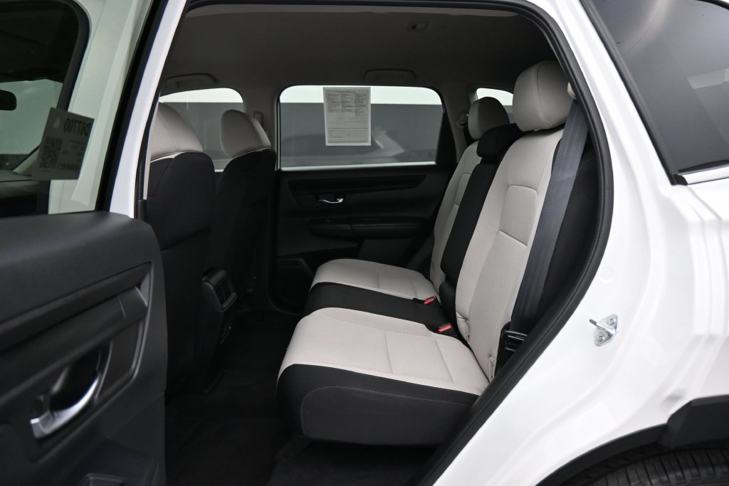 Used 2025 Honda CR-V LX image 12