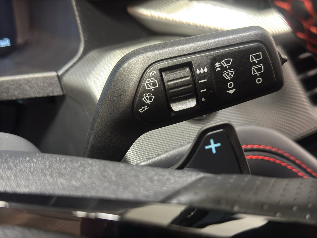 Used 2025 Ford Explorer ST image 27