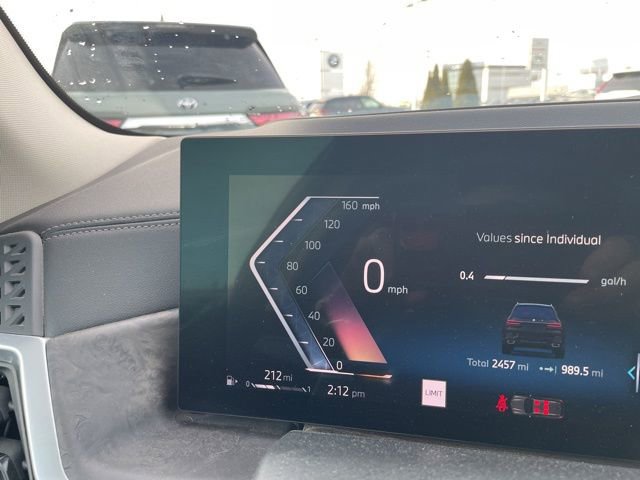 Used 2024 BMW X7 xDrive40i w/ Premium Package image 18