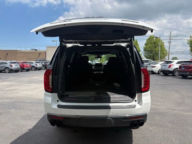 Used 2022 GMC Yukon AT4 w/ Max Trailering Package AWD/4WD image 6