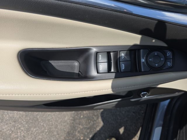 Used 2020 Buick Enclave Essence image 27