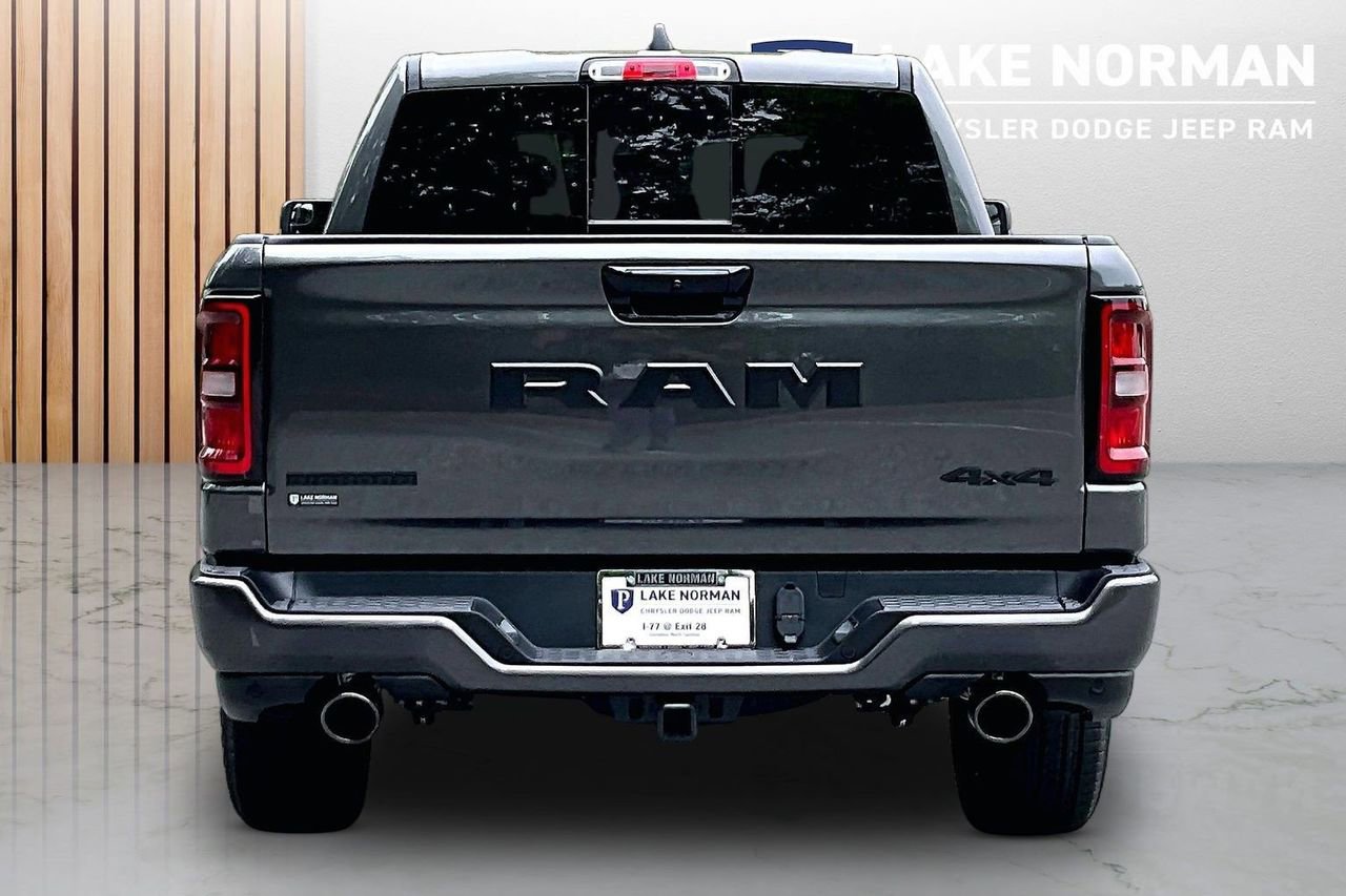 New 2026 RAM 1500 4x4 Crew Cab image 8